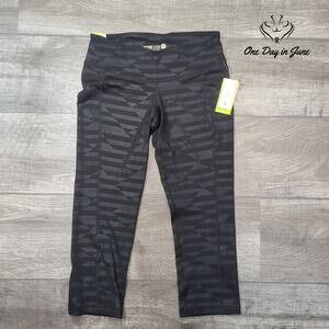 Old Navy Active Crop Yoga Pants Size M